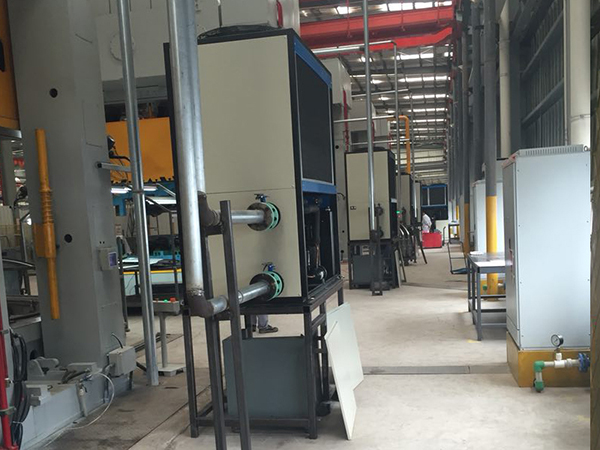 油冷機功能優(yōu)勢有哪些 油冷機功能優(yōu)勢有哪些